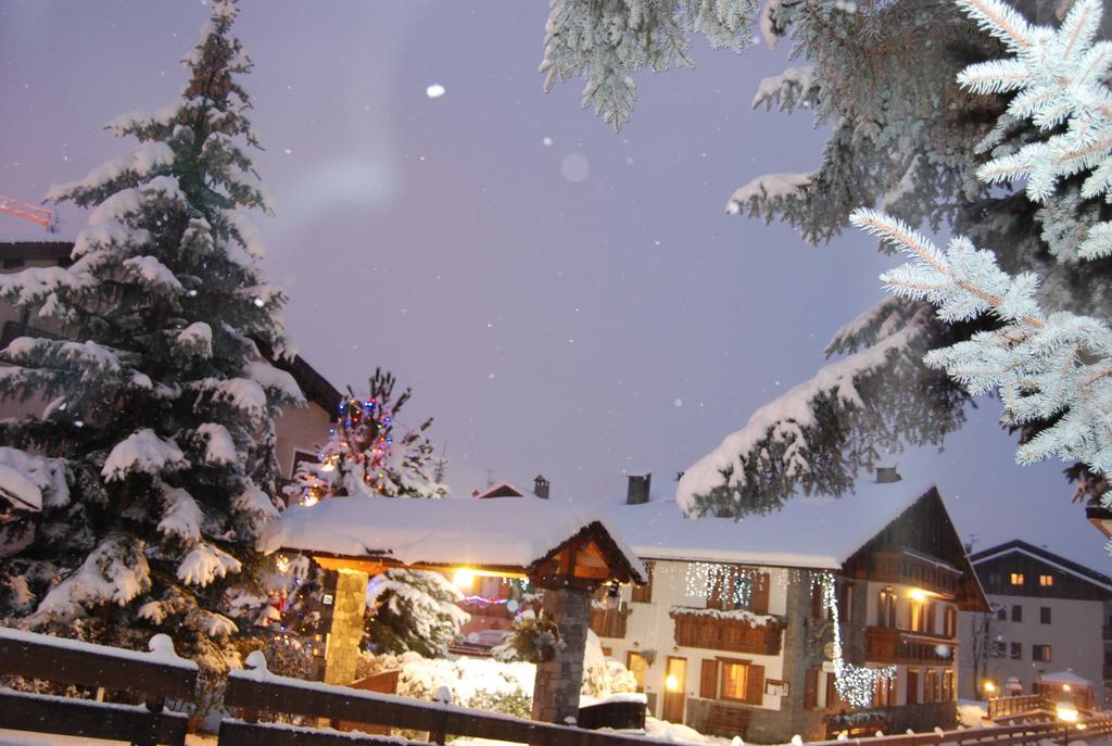 Chalet Gardenia บอร์มิโอ ภายนอก รูปภาพ