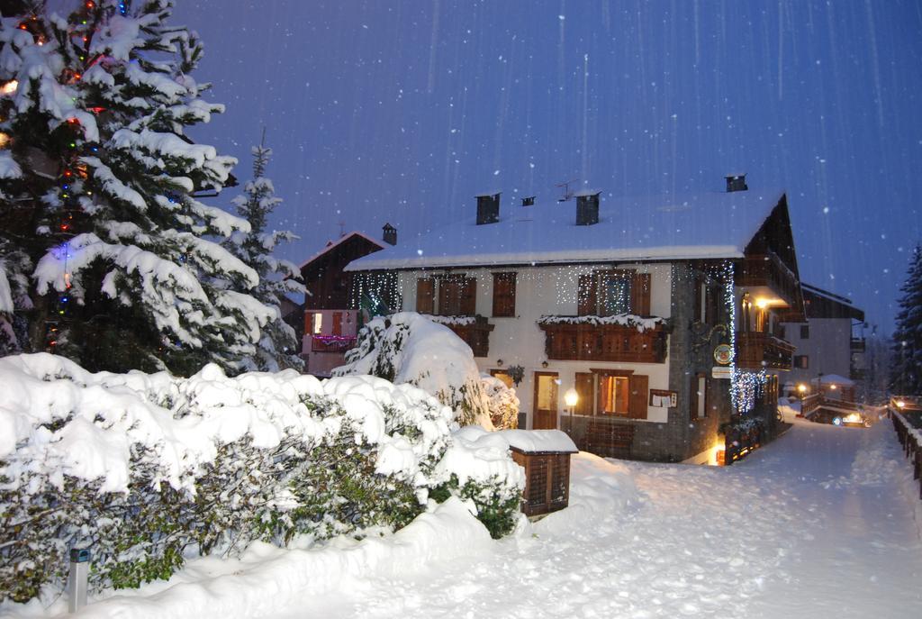 Chalet Gardenia บอร์มิโอ ภายนอก รูปภาพ